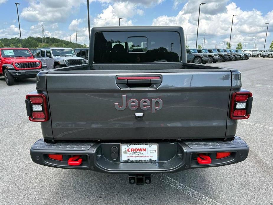 new 2024 Jeep Gladiator car, priced at $54,372