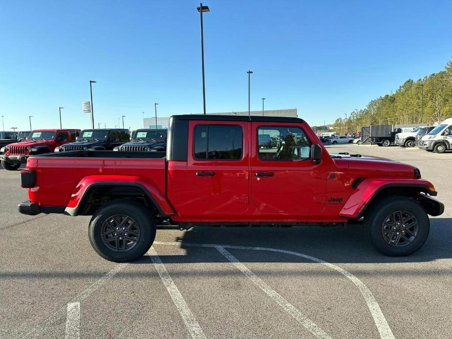 new 2024 Jeep Gladiator car, priced at $42,977