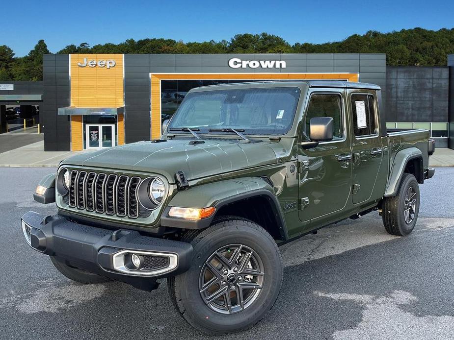 new 2024 Jeep Gladiator car, priced at $50,556