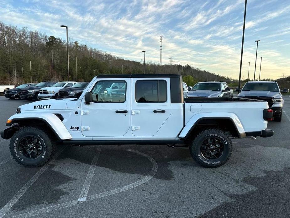 new 2024 Jeep Gladiator car, priced at $44,104