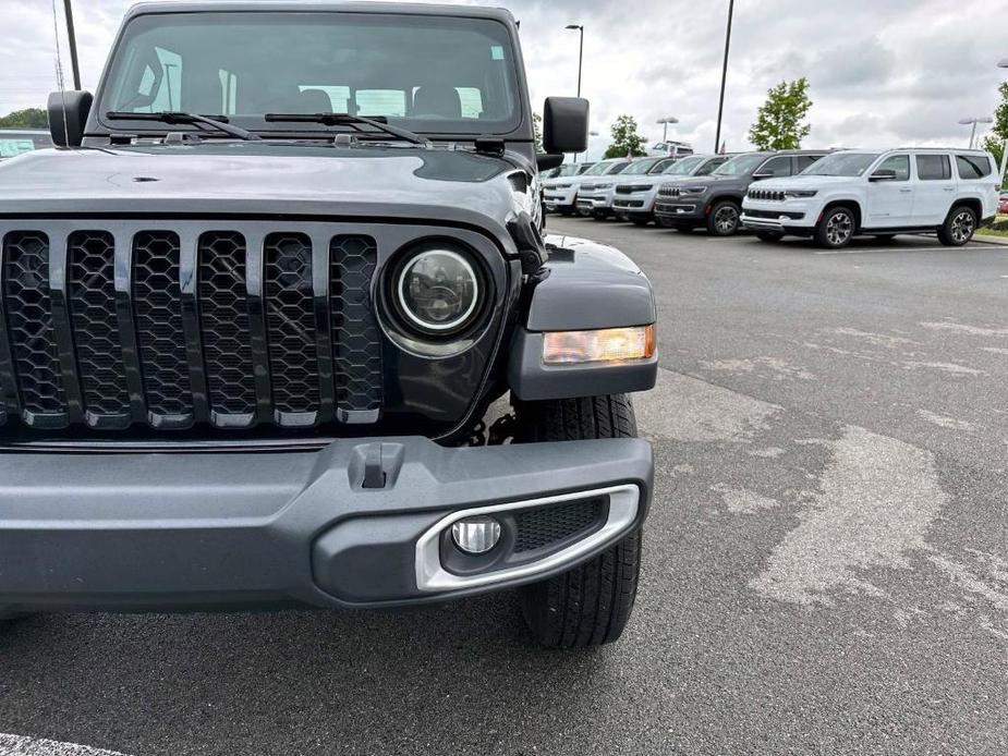 used 2020 Jeep Gladiator car, priced at $33,488