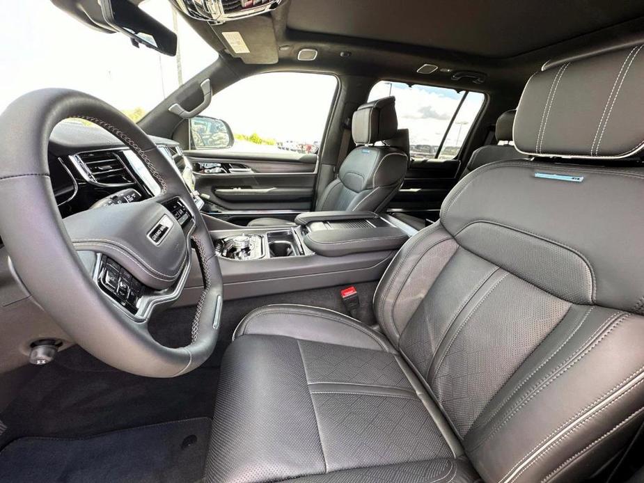new 2024 Jeep Grand Wagoneer L car, priced at $114,446