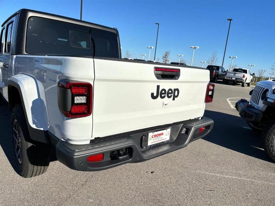 new 2024 Jeep Gladiator car, priced at $41,360