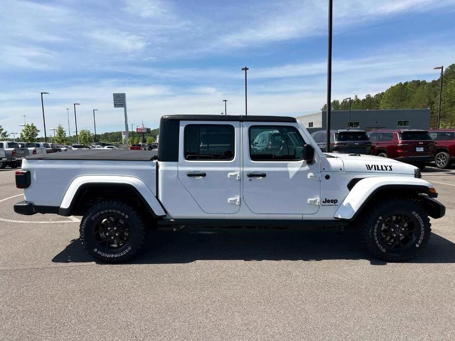 new 2024 Jeep Gladiator car, priced at $52,929