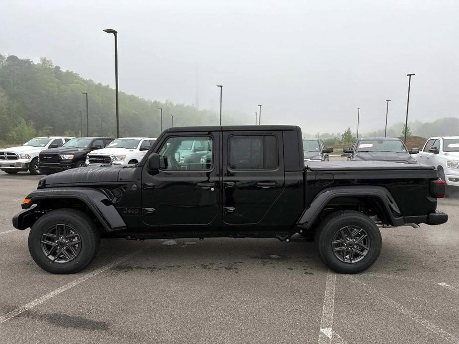 new 2024 Jeep Gladiator car, priced at $46,727