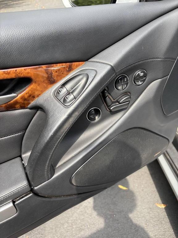 used 2007 Mercedes-Benz SL-Class car, priced at $9,490