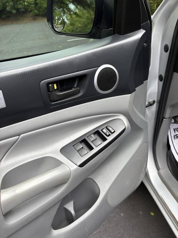 used 2013 Toyota Tacoma car, priced at $12,990