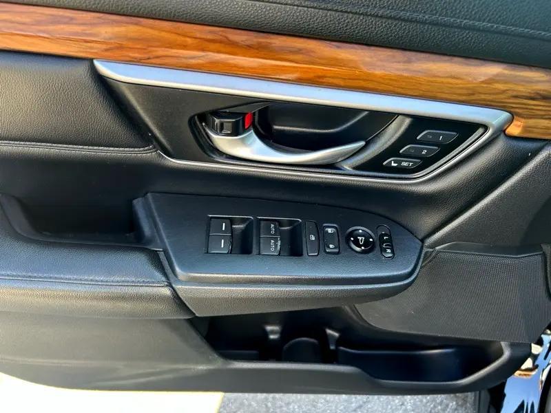used 2019 Honda CR-V car, priced at $17,995