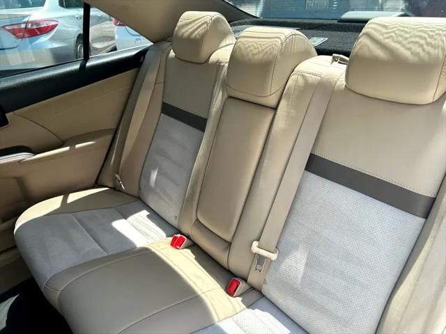 used 2013 Toyota Camry Hybrid car, priced at $13,995