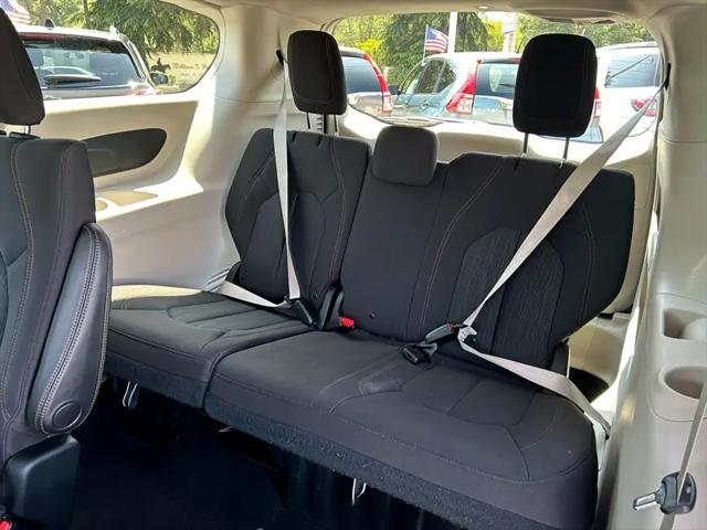 used 2020 Chrysler Pacifica car, priced at $19,995