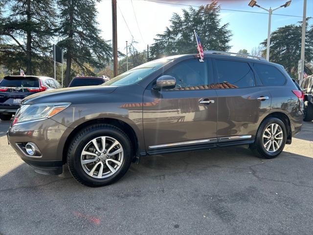 used 2016 Nissan Pathfinder car, priced at $10,995