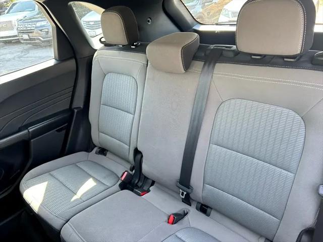 used 2022 Ford Escape car, priced at $19,995