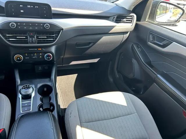 used 2022 Ford Escape car, priced at $19,995