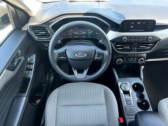 used 2022 Ford Escape car, priced at $19,995