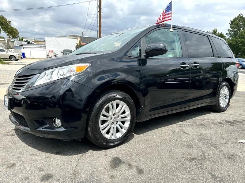 used 2017 Toyota Sienna car, priced at $23,995