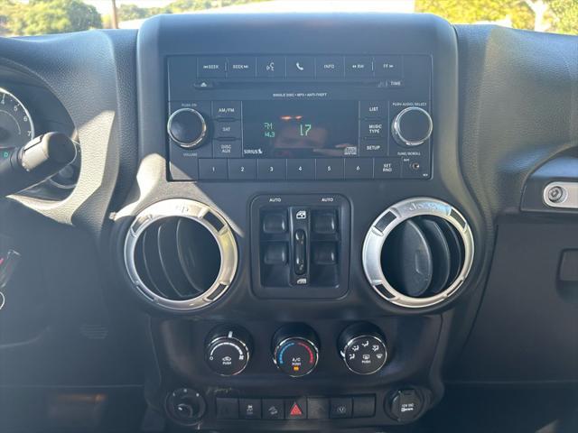 used 2015 Jeep Wrangler Unlimited car, priced at $18,995