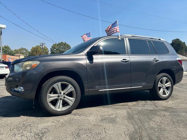 used 2009 Toyota Highlander car, priced at $8,995