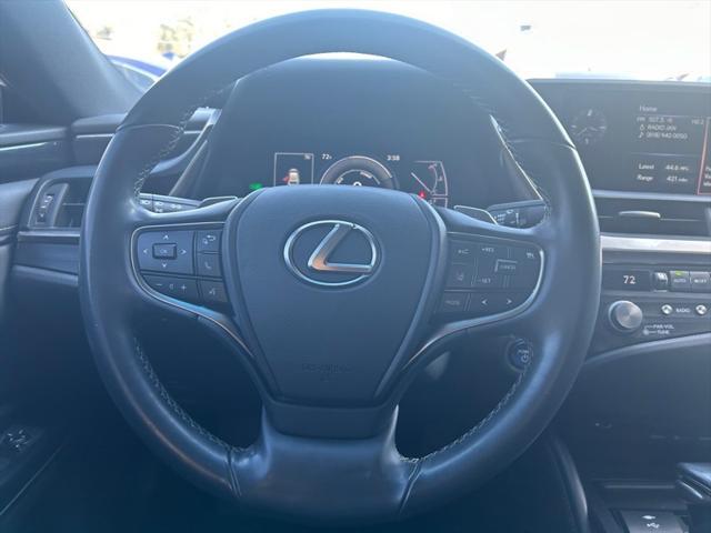 used 2021 Lexus ES 300h car, priced at $31,995