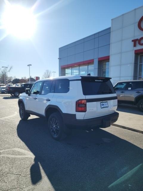 new 2025 Toyota Land Cruiser car