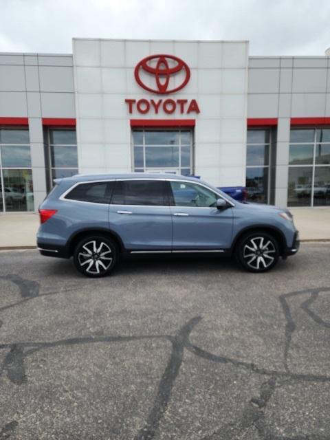 used 2022 Honda Pilot car, priced at $39,277