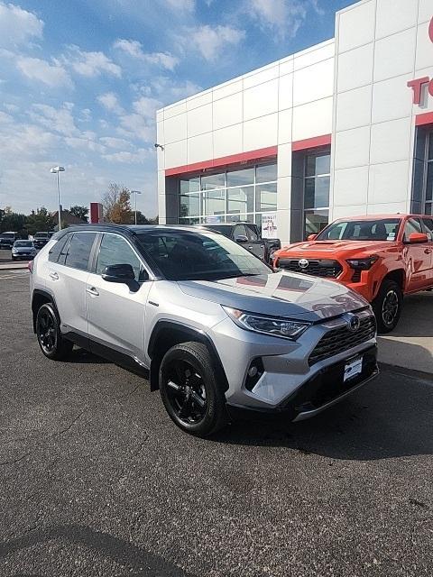 used 2021 Toyota RAV4 Hybrid car, priced at $31,600