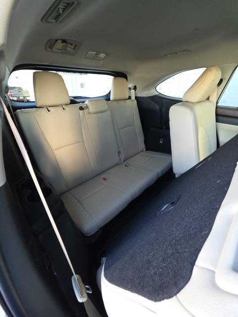 used 2022 Toyota Highlander car, priced at $32,201