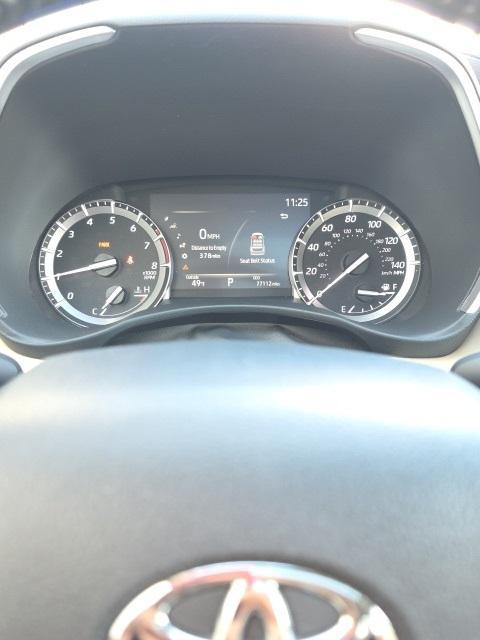 used 2022 Toyota Highlander car, priced at $32,201