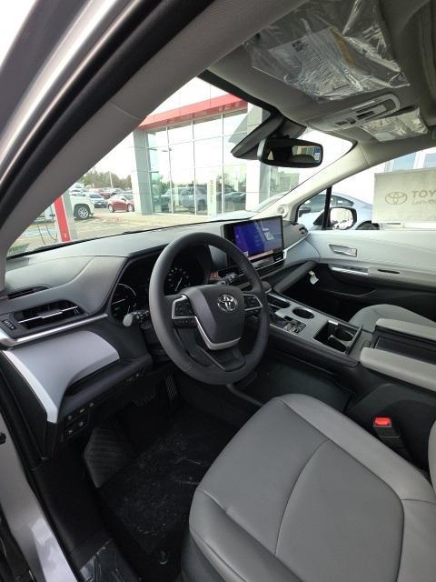 new 2025 Toyota Sienna car, priced at $50,150
