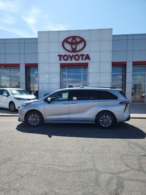 new 2025 Toyota Sienna car, priced at $43,329