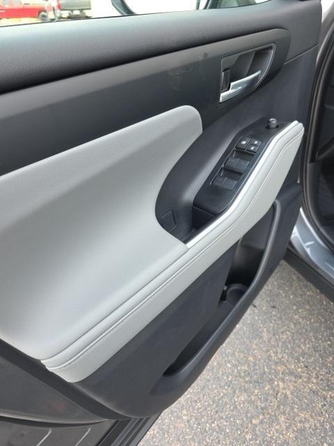 new 2026 Toyota Highlander car, priced at $49,622