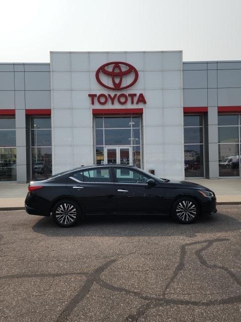 used 2023 Nissan Altima car, priced at $19,488