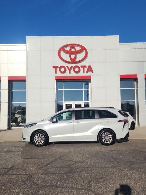 used 2023 Toyota Sienna car, priced at $37,990