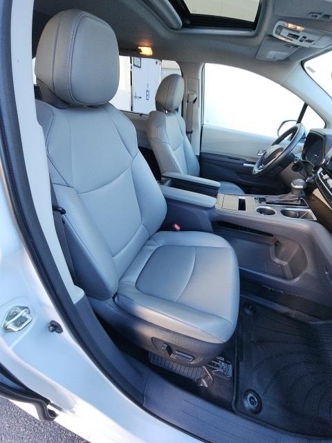 used 2023 Toyota Sienna car, priced at $37,990