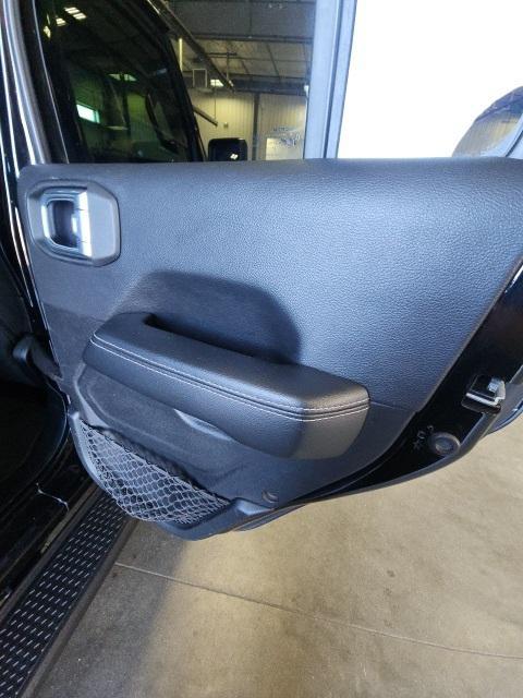 used 2021 Jeep Gladiator car, priced at $33,201