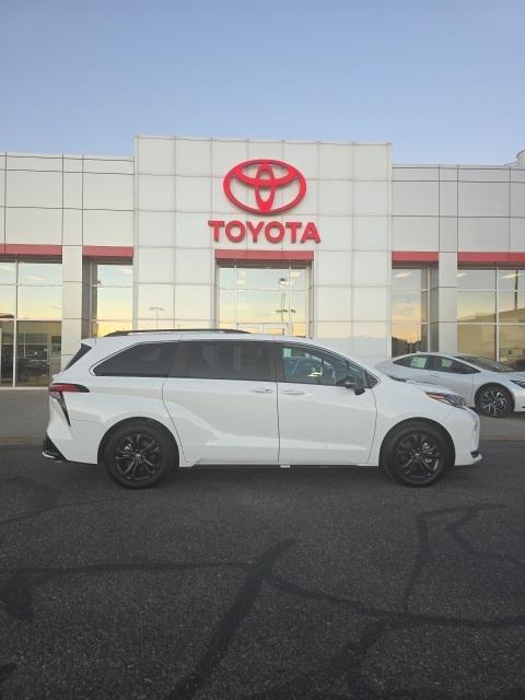 used 2024 Toyota Sienna car, priced at $48,508