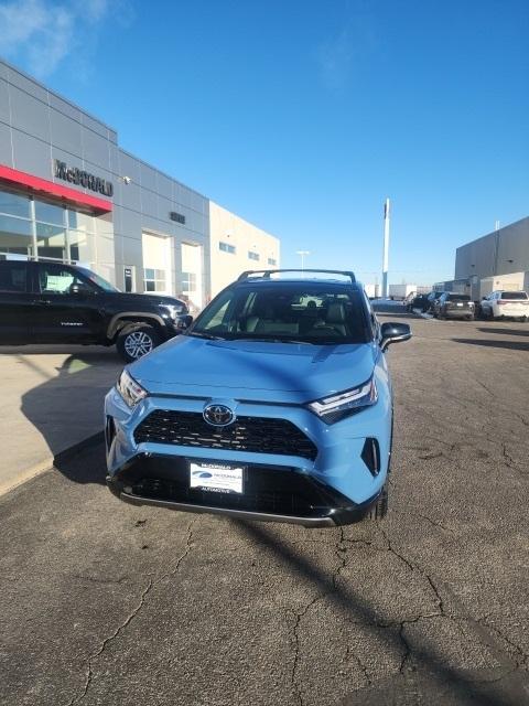 new 2025 Toyota RAV4 Hybrid car