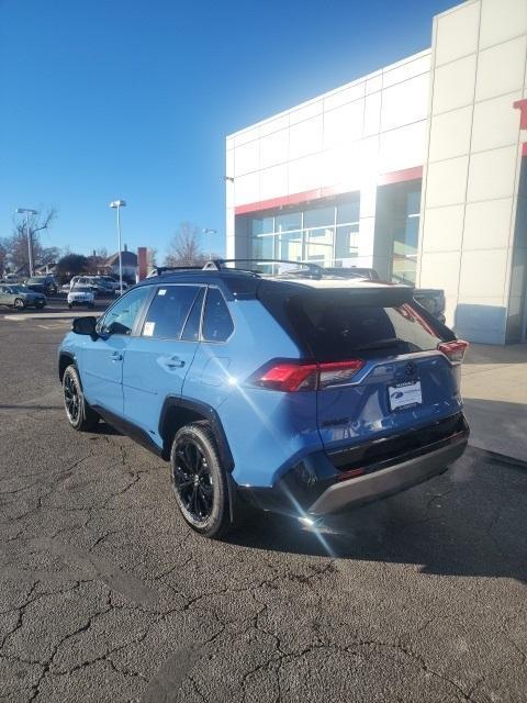 new 2025 Toyota RAV4 Hybrid car