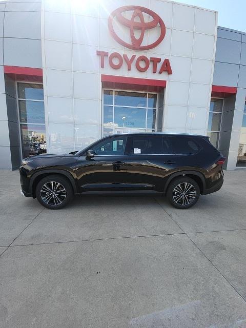 new 2025 Toyota Grand Highlander Hybrid car, priced at $62,378