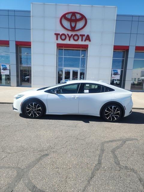 new 2025 Toyota Prius car, priced at $38,949