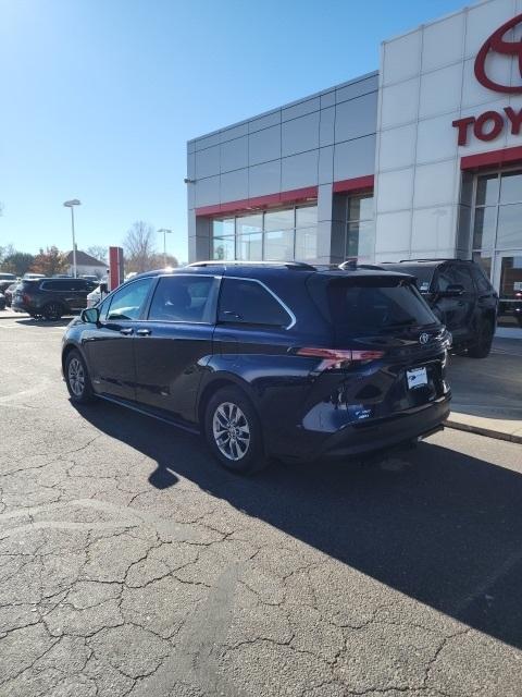 used 2021 Toyota Sienna car, priced at $40,090