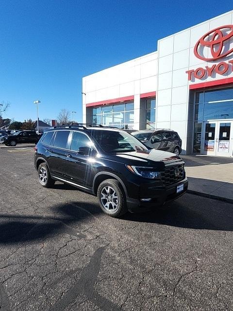 used 2023 Honda Passport car, priced at $35,590