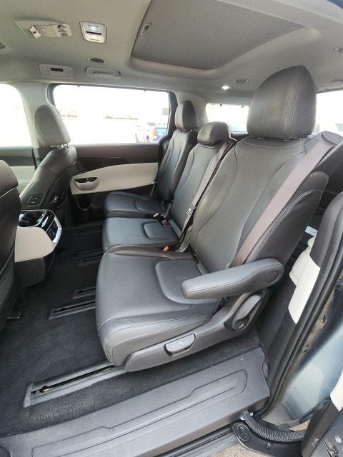 used 2024 Kia Carnival car, priced at $42,140