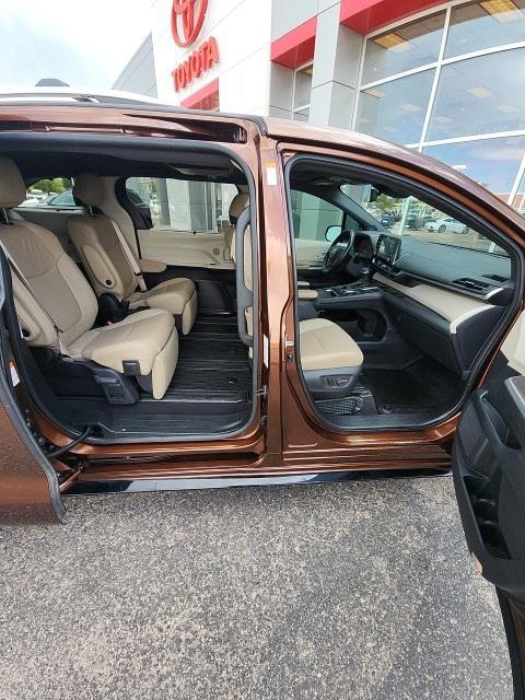 used 2022 Toyota Sienna car, priced at $42,978