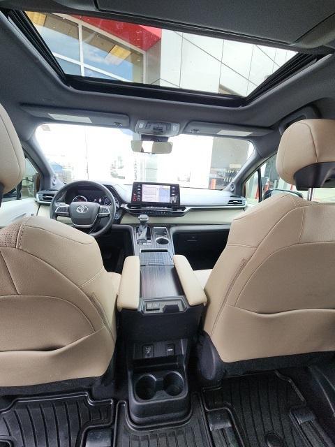 used 2022 Toyota Sienna car, priced at $42,978