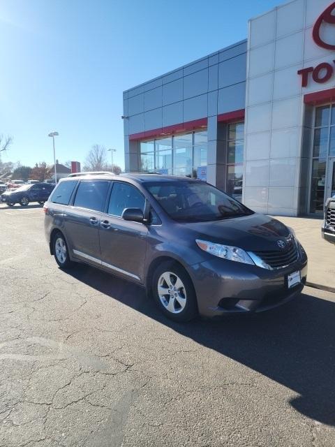 used 2016 Toyota Sienna car, priced at $19,590