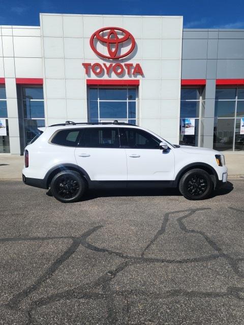used 2024 Kia Telluride car, priced at $45,966