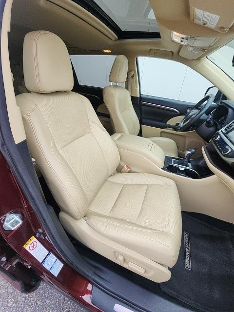 used 2015 Toyota Highlander car, priced at $9,000