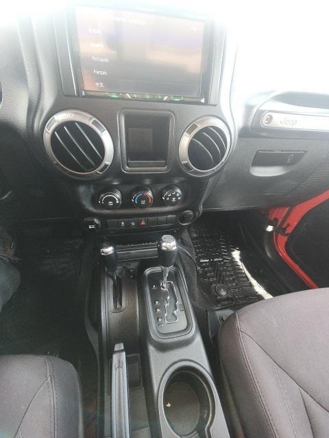 used 2015 Jeep Wrangler Unlimited car, priced at $14,977