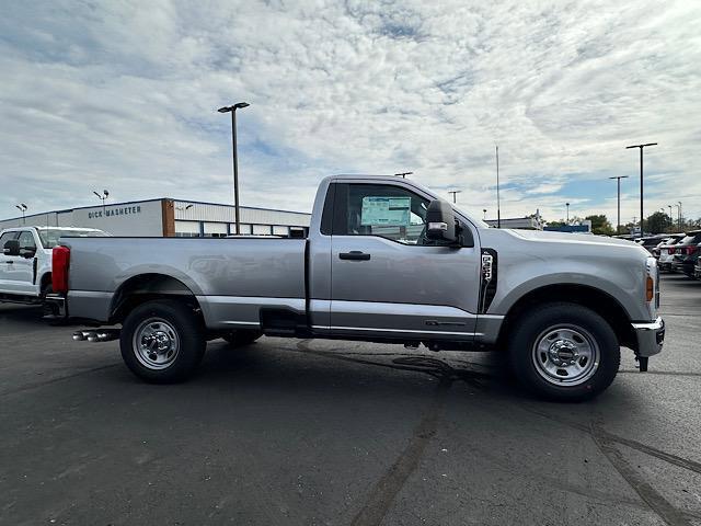 new 2024 Ford F-350 car, priced at $52,500