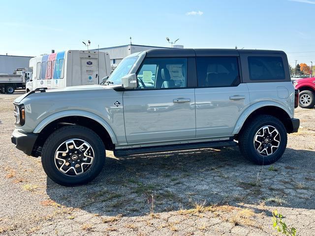 new 2024 Ford Bronco car, priced at $49,900